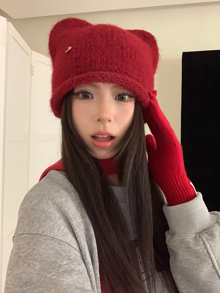 ニット帽を選びすぎて似合わない？可愛い猫耳ニット帽で解決する3つのポイントとは？