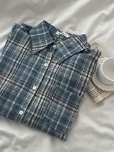 深い青色のチェック柄シャツ【カジュアル・シングルボタン・秋用】（セットアップ対応）