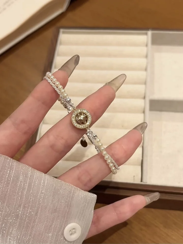 パールデザインの八方向星型ロザリオブレスレット【クリスタル装飾・女性用・高級感あるデザイン】