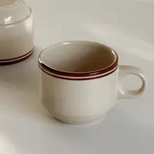 レトロな茶色のラインデザイン陶製カフェカップ【アメリカンスタイル・家庭用・午後のティータイムに最適】