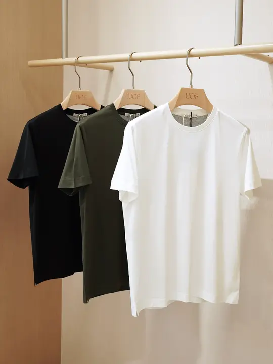 極上の柔らかさのクールな着心地！シルク混紡メンズ半袖Ｔシャツ【ラウンドネック・軽量・通気性】