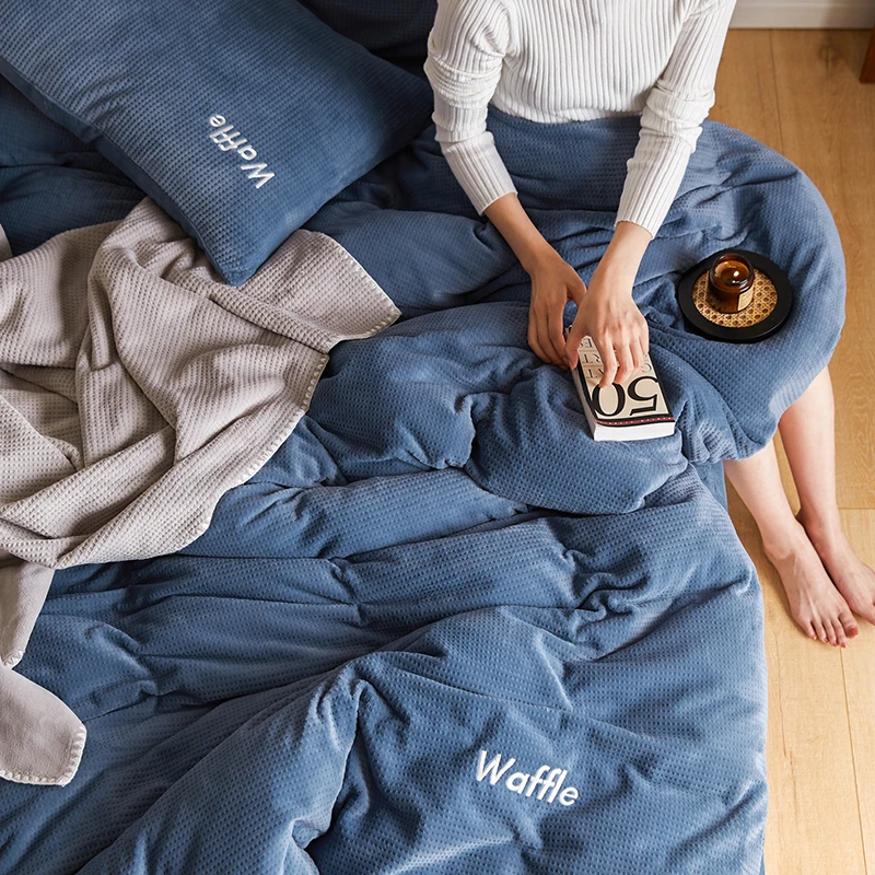 冬の部屋にぴったりな「暖かい生地」は、本当に熱を保つのか？