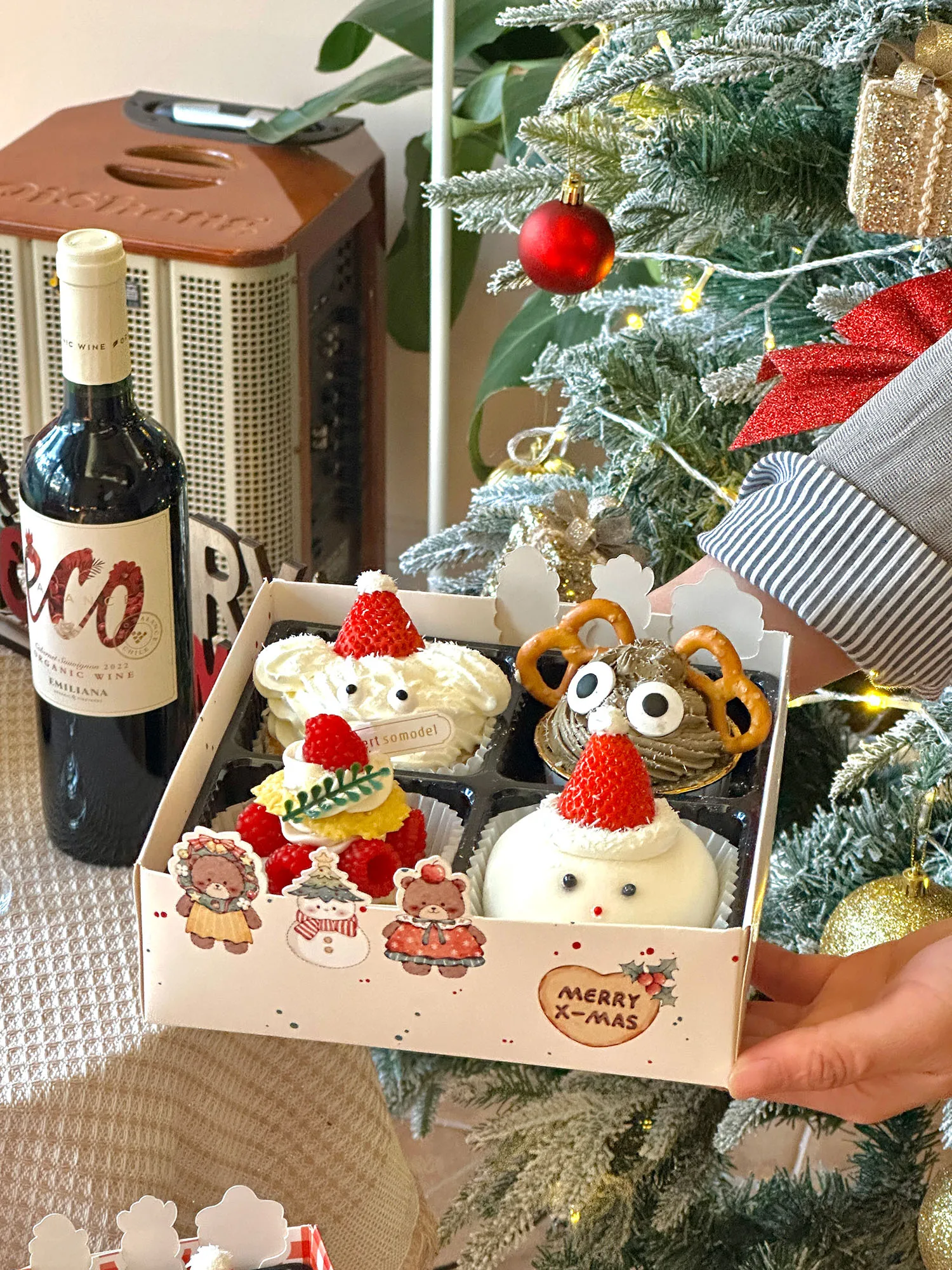 クリスマスケーキボックス四分割デザイン スイーツ用 持ち運び便利