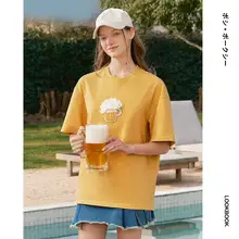 立体的なフック刺繍デザインの短袖Tシャツ【ユニセックス・フィット・カジュアル】