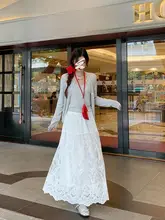 フランス風ホワイトレースのミディ丈スカート【Aライン・重工デザイン】（セットアップ対応）