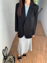デザイン性抜群のブラックジャケット【女性用・フィット】