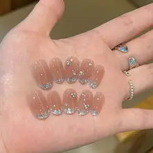 フレンチスタイルのアイスピンクグリッター ネイルチップ【ハンドメイド・高級感・ショート丈】