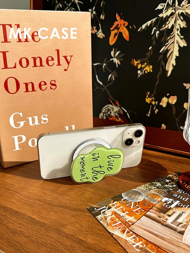 マグネット式スマホスタンド【伸縮可能・回転機能・背面貼り付け対応】の使い方と実際の性能
