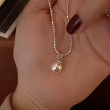 優雅なシルバーグレーの人工パールネックレス【純銀・ロングデザイン・控えめなラグジュアリー】