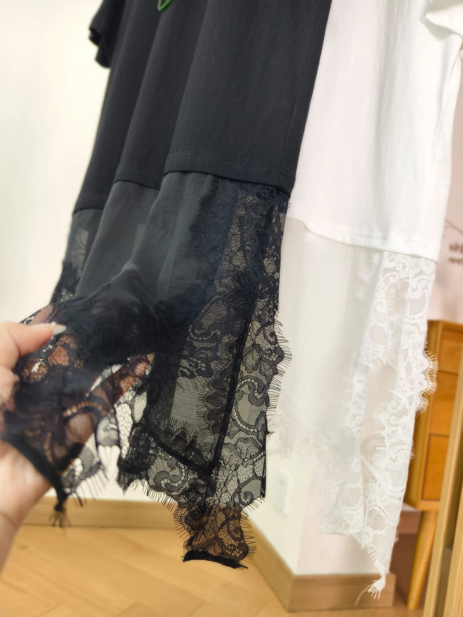 春のカジュアルファッションで迷うなら、この1着で解決できる？