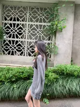 夏用 レディース 長袖Vネック トップス【軽量で・カジュアルデザイン】