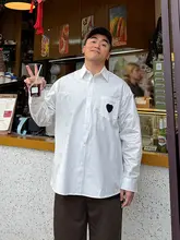 愛心刺繍入り翻領シャツ【フィット・白・カジュアル】