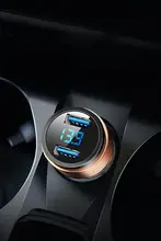 車載充電器【スマートフォン用・急速充電・シガーソケット対応】