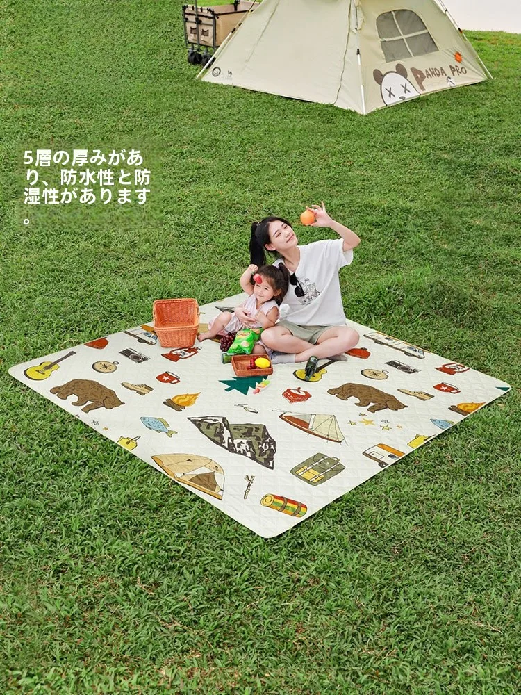 Camelパンダコラボ防水ピクニックマット：10月キャンプで快適な広場を実現