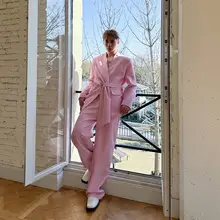 深Vネックピンクスーツ【メンズ・ワイドパンツ・デザイン性抜群・フォーマル】（セットアップ対応）