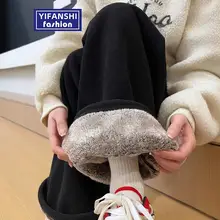 秋冬用 黒のハイウエストワイドレッグパンツ【極上の柔らかさ・コーデュロイ・保温性】