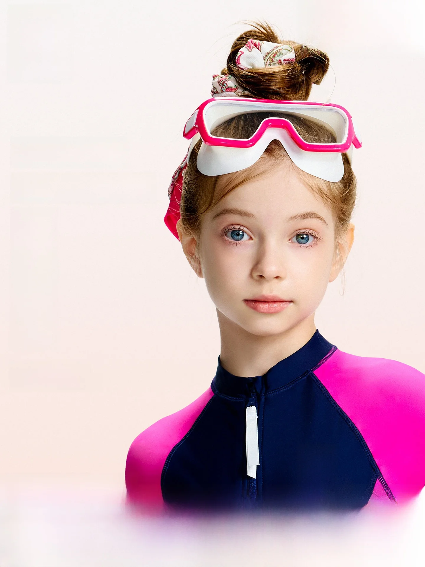 防曇スイミングゴーグルは本当に必要なの？子どもが泳ぐときの「見えやすさ」を守る1つの答え