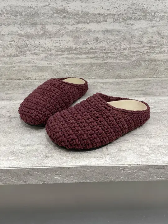 粗いロープ編みのつま先付きスリッパ【厚底・女性用・カジュアルデザイン】（セットアップ対応）