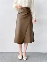 高腰デザインのストレートタイトスカート【レディース・春秋用・合成皮革・ハイウエスト・蓄膨らみタッグ付き】