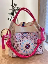 刺繍デザインのナイロンエコバッグ【大容量・ショルダーバッグ・女性用・ボールチェーン付き】