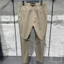アウトドア仕様の運動用ロングパンツ【C0RDURA生地・通気性・フィット】