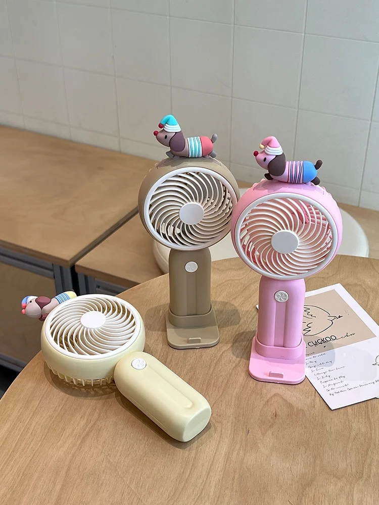 「音がする」扇風機は本当に必要？ミニ携帯扇風機が夏の日常を救う理由