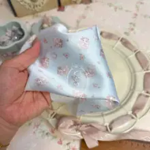 サテンプリントのペット用ハンドメイド生地【クリームカラー・布おもちゃ用】