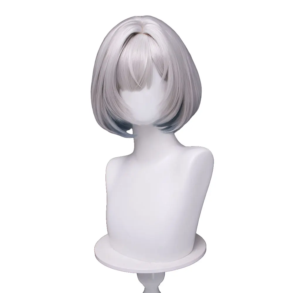 ショートヘアのトレンドが2026年も続くなら、白髪ぼかしアッシュグレーと簡単アップスタイルでどうやって年齢を感じさせないか？