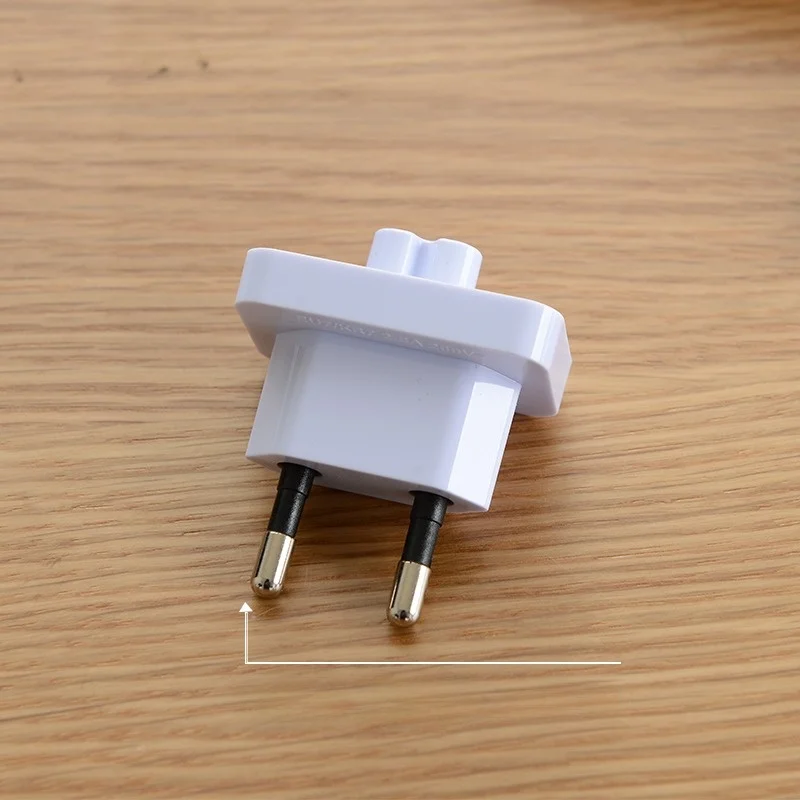 コンセント三又変換で電気を安全に使える理由は？実際の使い方とおすすめの選び方