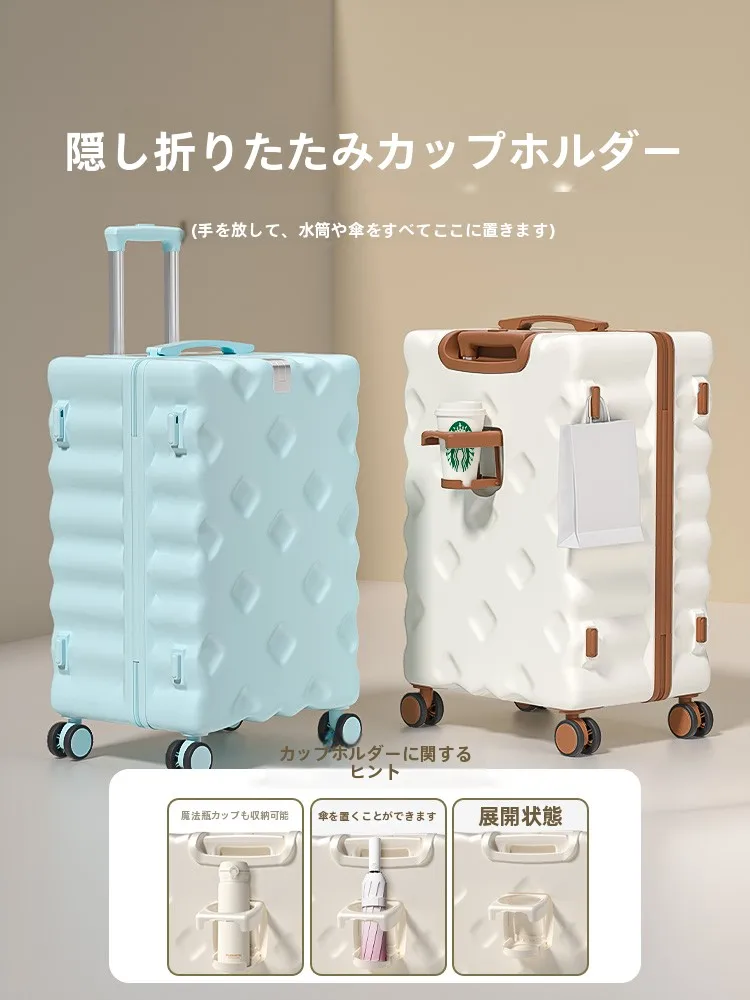 軽量スーツケースを選ぶときに迷うのは、本当に軽いのか？それとも丈夫なのか？