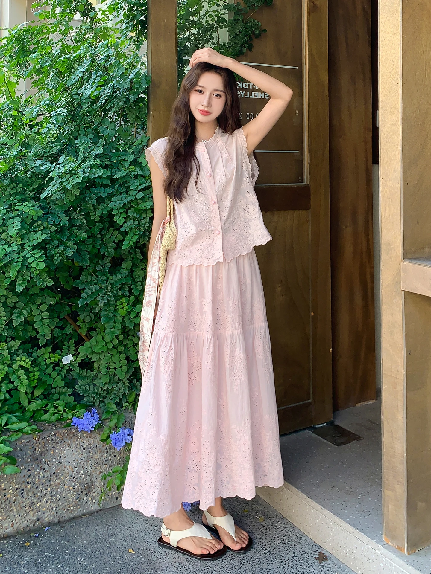 49日の服はどんなものにすべき？そして、70代の披露宴に使えるのか？