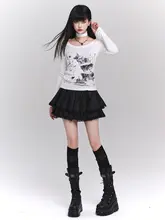 ホワイト長袖Tシャツ【レディース・春秋用・シンプルデザイン】