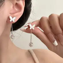 蝶デザインのジルコニア幾何学模様ロングピアス【エレガント・フランス風】