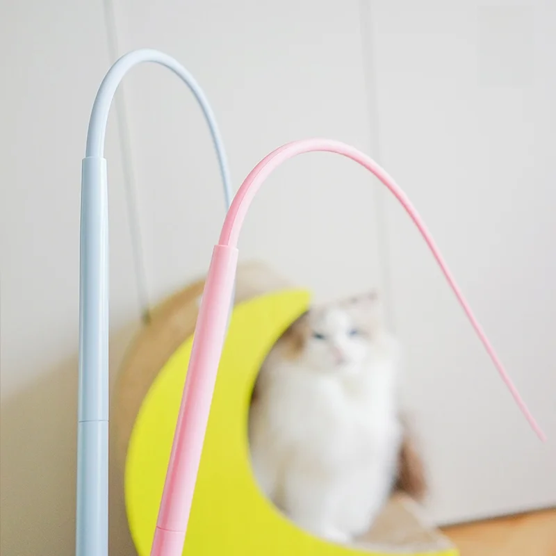 猫の遊び心を刺激！シリコン製マウス尾トイ：一人暮らしに最適な遊び道具の実用性と効果