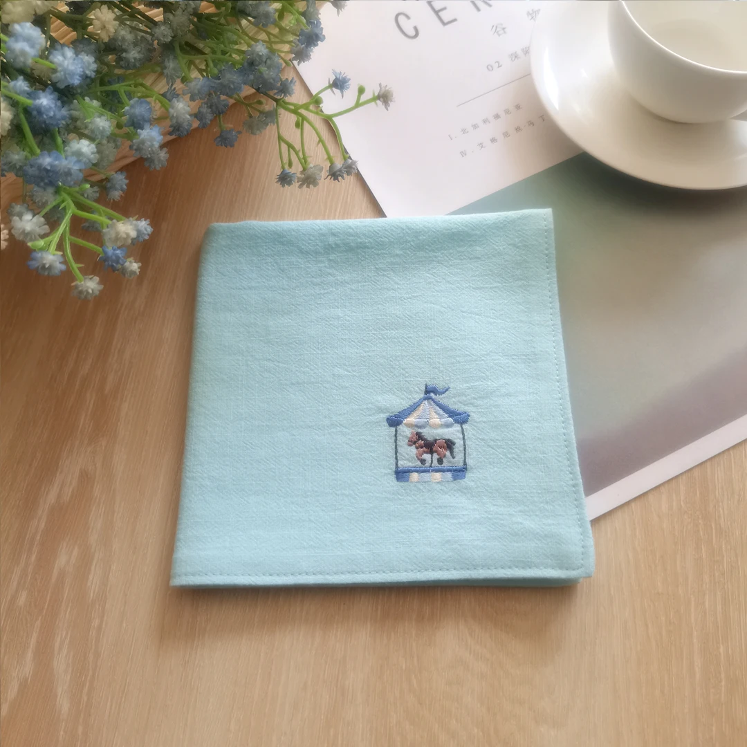春夏用刺繍ハンカチ：40代女性に最適な全棉吸汗デザインのギフト選び