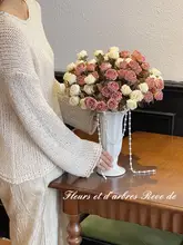 高級感のあるリアルなバラの造花【リビング・ダイニング装飾用】