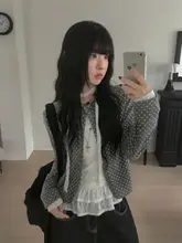 グレーのドット柄カーディガン【ラウンドネック・ボタン付き・長袖・レディース】