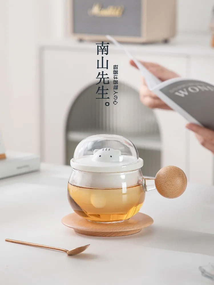 写真入りマグカップ 500ml ガラス製の茶水分離機能付きモデルは実用性が高いか？