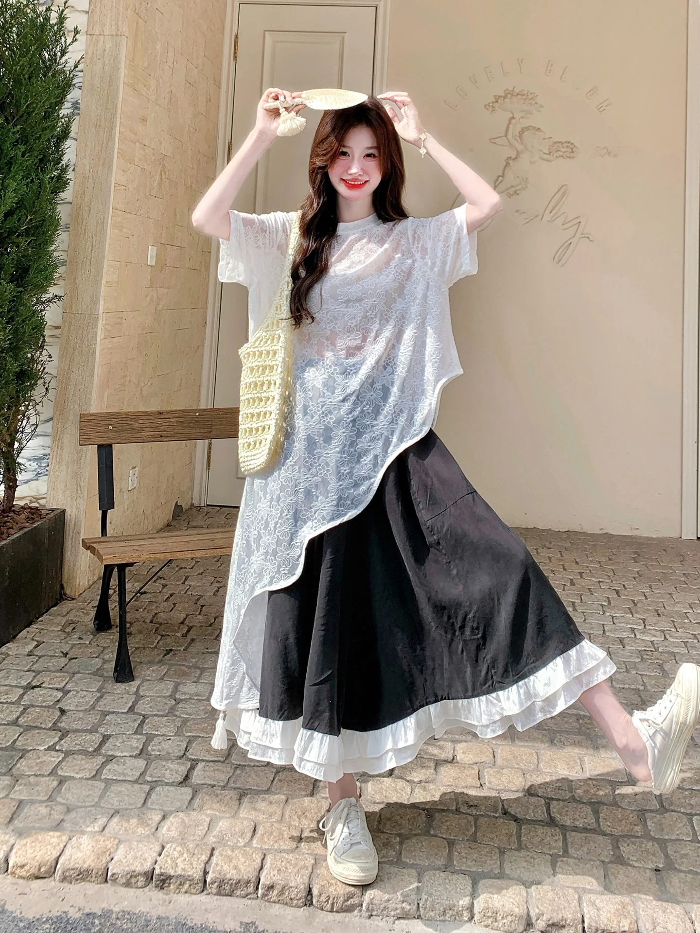 提花デザインのフリルブラウスとスカートパンツセット：夏用高級カジュアルスタイルの実用性とサイズガイド