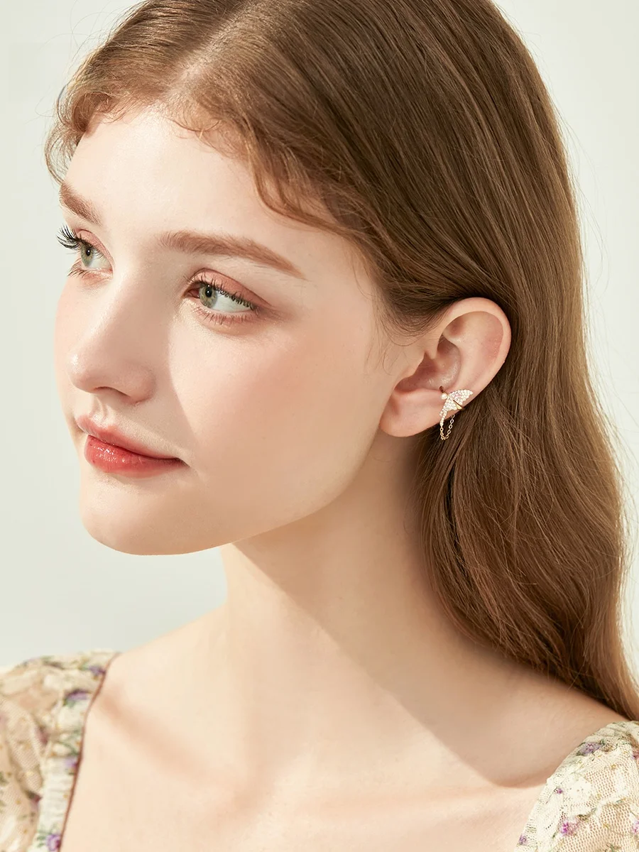 20代の普段使いアクセサリーで悩むなら、この1つで解決できる？