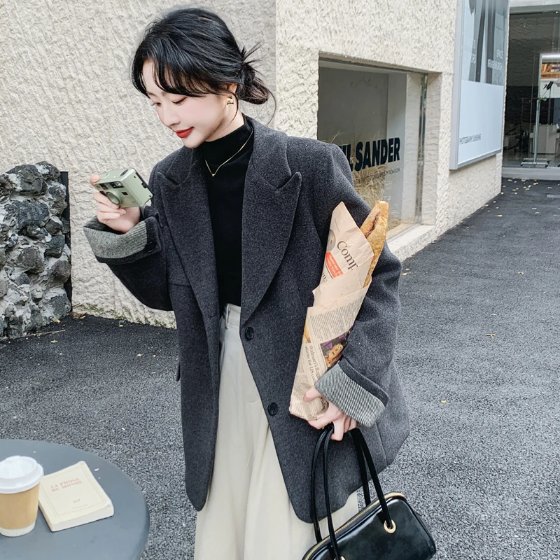 11月に着るコートは早い？なぜ12月に必要なコートが11月にすでに登場するのか