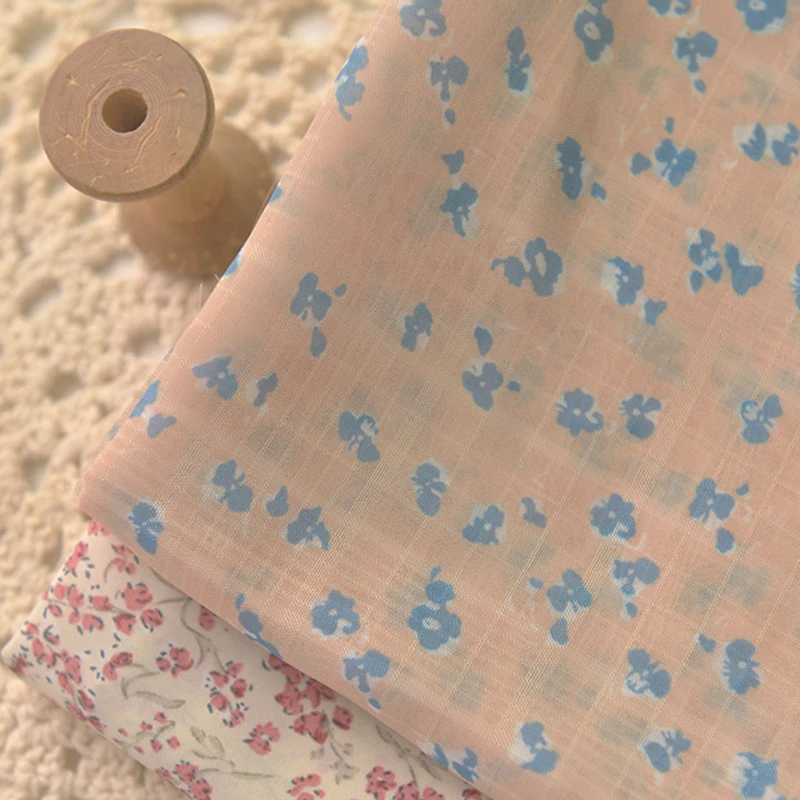 新生児の女の子に合うダークチェック柄ブルーフラワープリンセス雪紡ワンピースの選び方