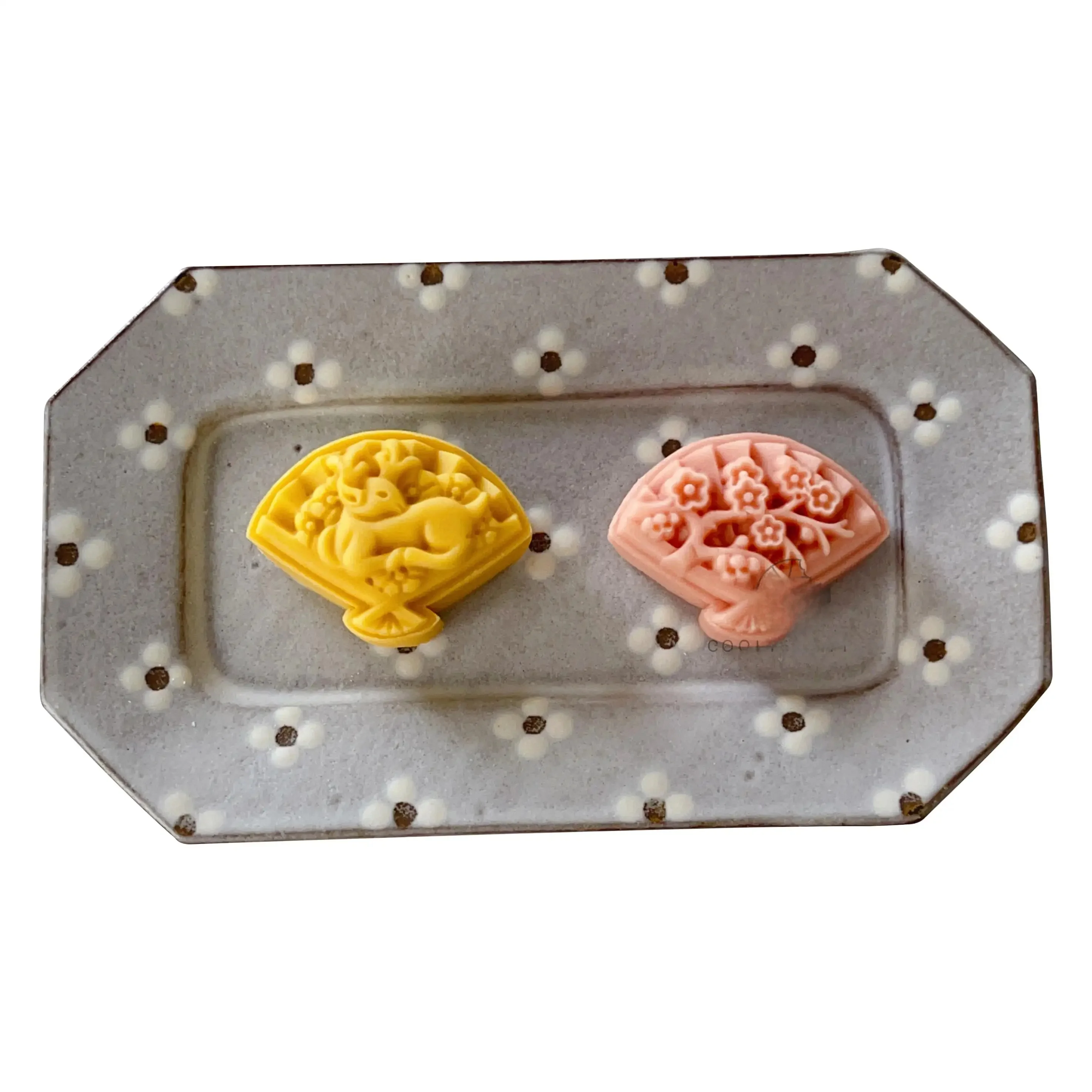 梅花鹿形状の緑豆ケーキ型【中秋節用・50gサイズ・扇形デザイン】：中  式宫廷风烘焙用品の実用性と適用シーン