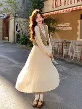 春秋用エレガントなロングドレスとベストのコーディネート（セットアップ対応）