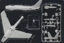 小型模型 F86F30 戦闘機【組み立てキット・スケールモデル】