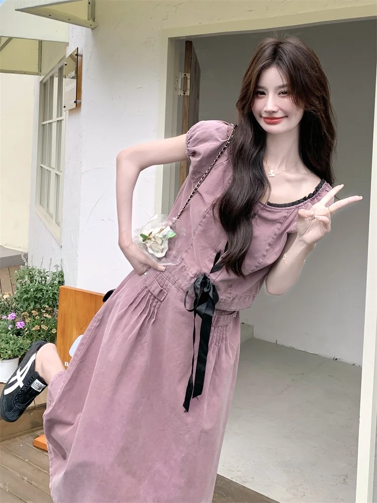 20代女子が今夏に選ぶべきフェミニンコーデは？多巴胺パープルのセットアップが答えになる