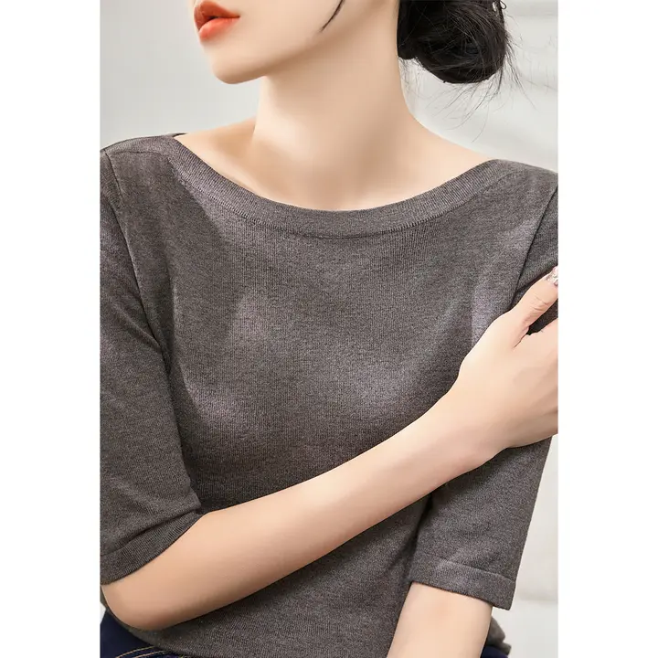 花啡色のオフショルダーコットンニットトップス【五分袖・ルーズフィット】