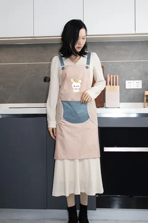 防水・防油のキッチンエプロン【家庭用・春秋向け・女性用】