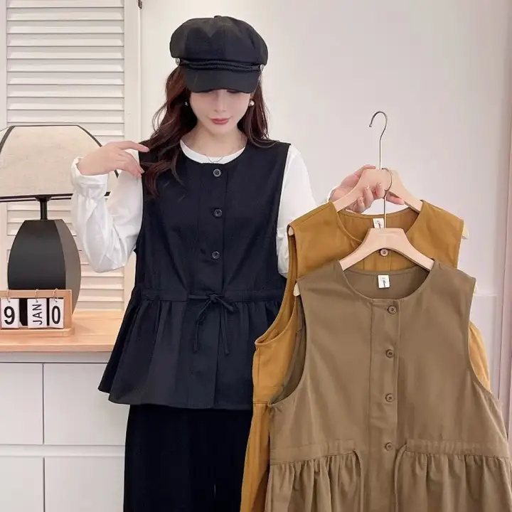 エレガントなデザインのラウンドネックノースリーブトップス【ウエスト絞り・大きいサイズ・秋用】（セットアップ対応）