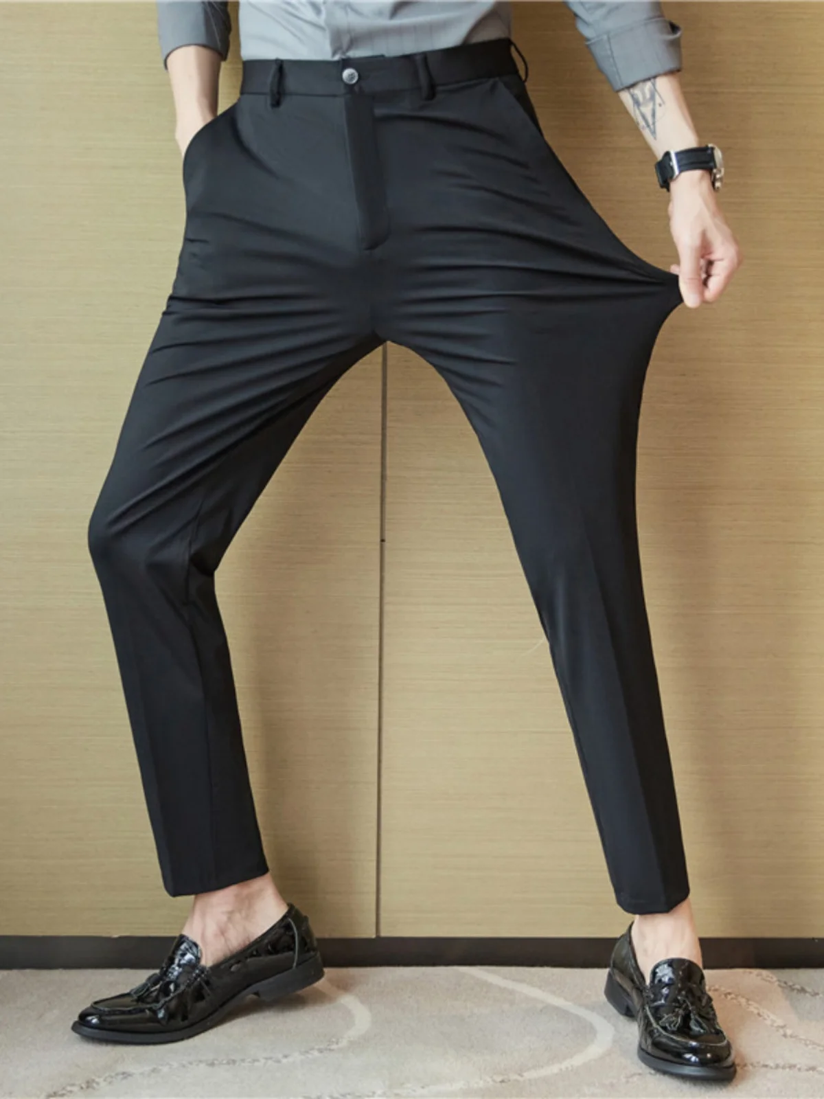 カーゴパンツ メンズ コーデ 完全ガイド｜ビジネスシーンで失敗しない選び方